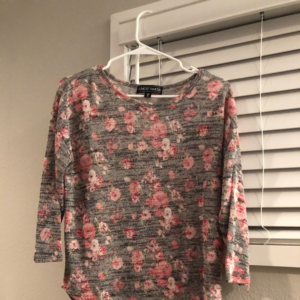 Floral sweater top
